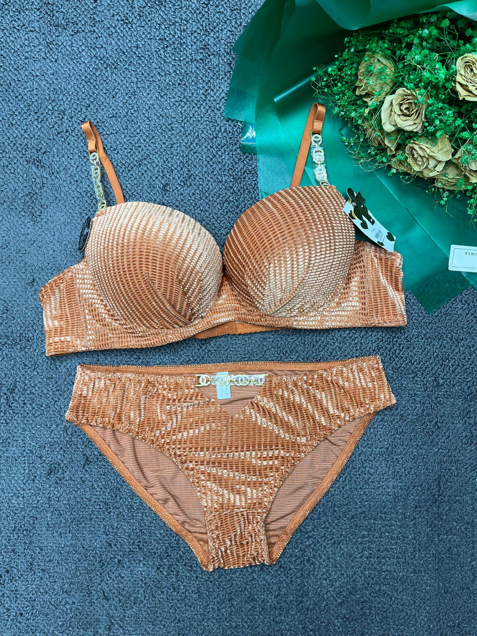 photo_2025-11-28_18-11-05